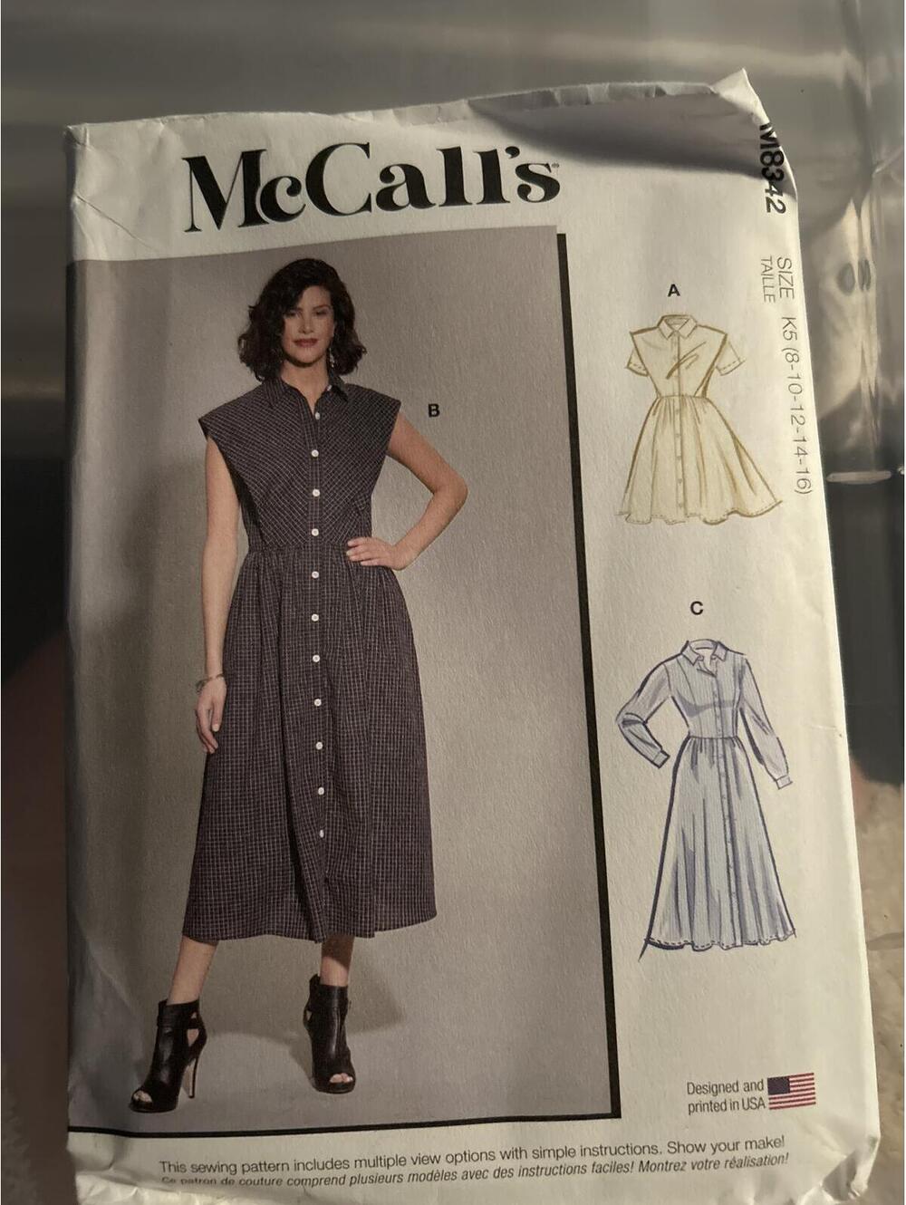 McCall's M8342ButtonPattern - pb1 -pb2